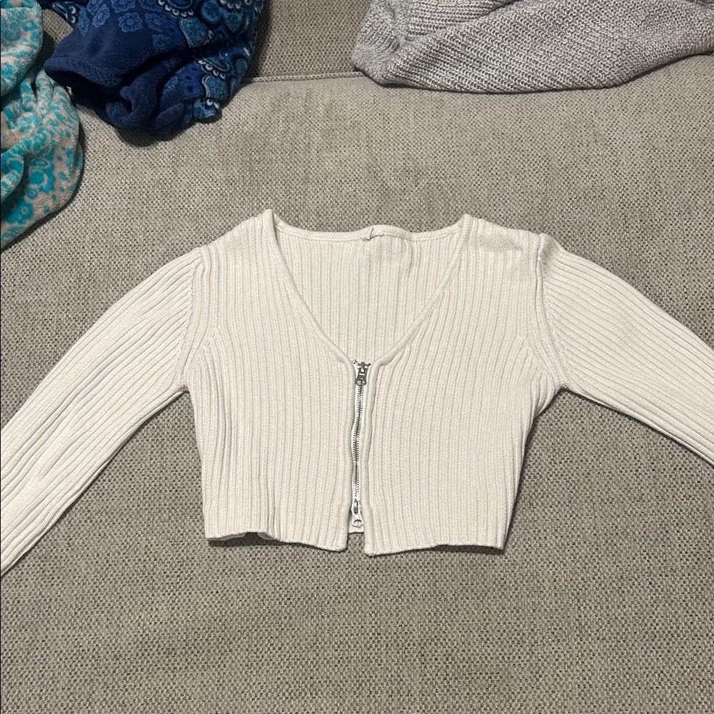 Garage White Cropped Zip Up Sweater